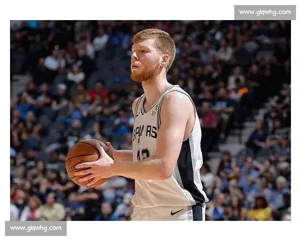 三年速成记!马刺三连胜解锁重建终章 三年速成记!马刺三连胜解锁重建终章